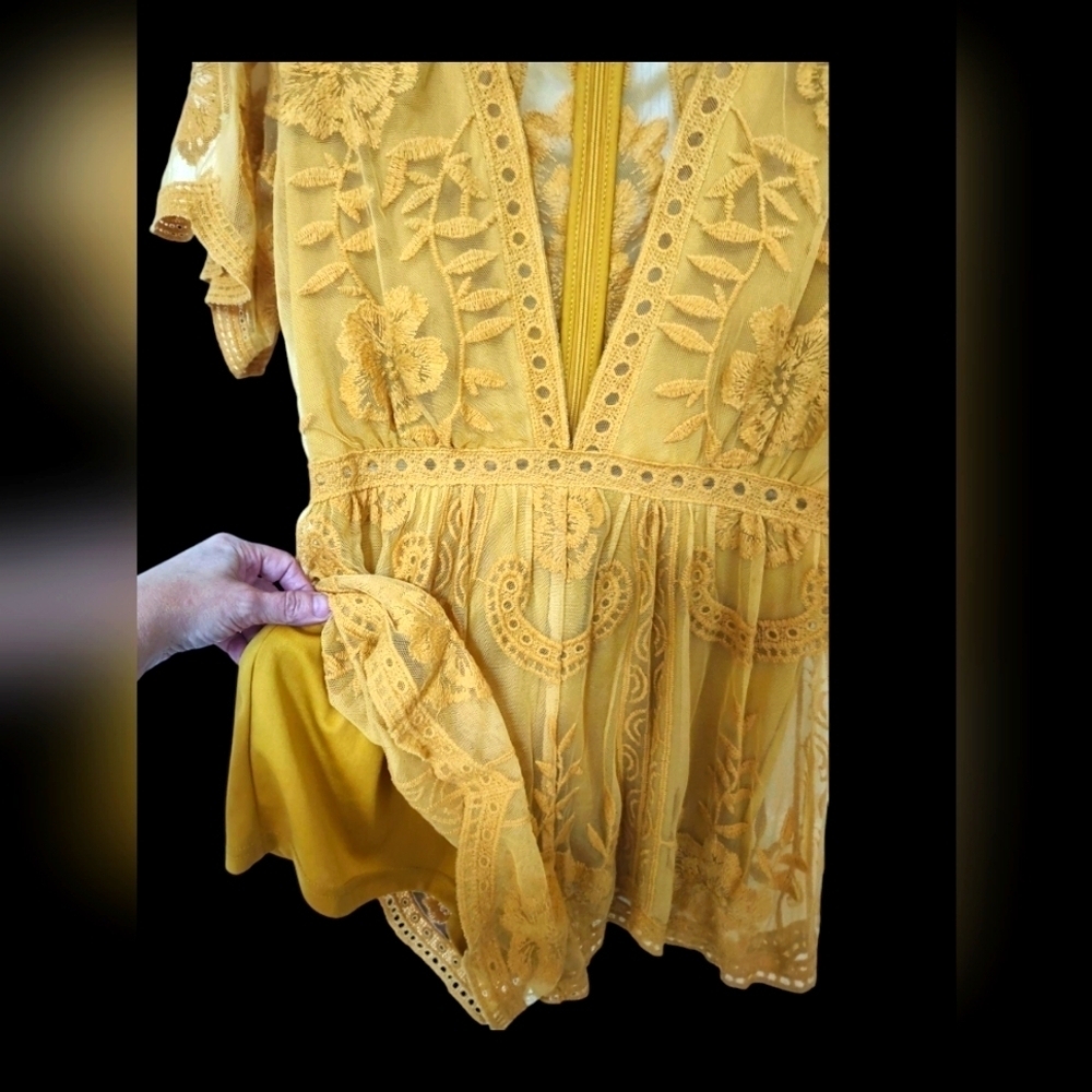 NWOT Cage M Mustard Lace Jumper - Picture 4 of 4